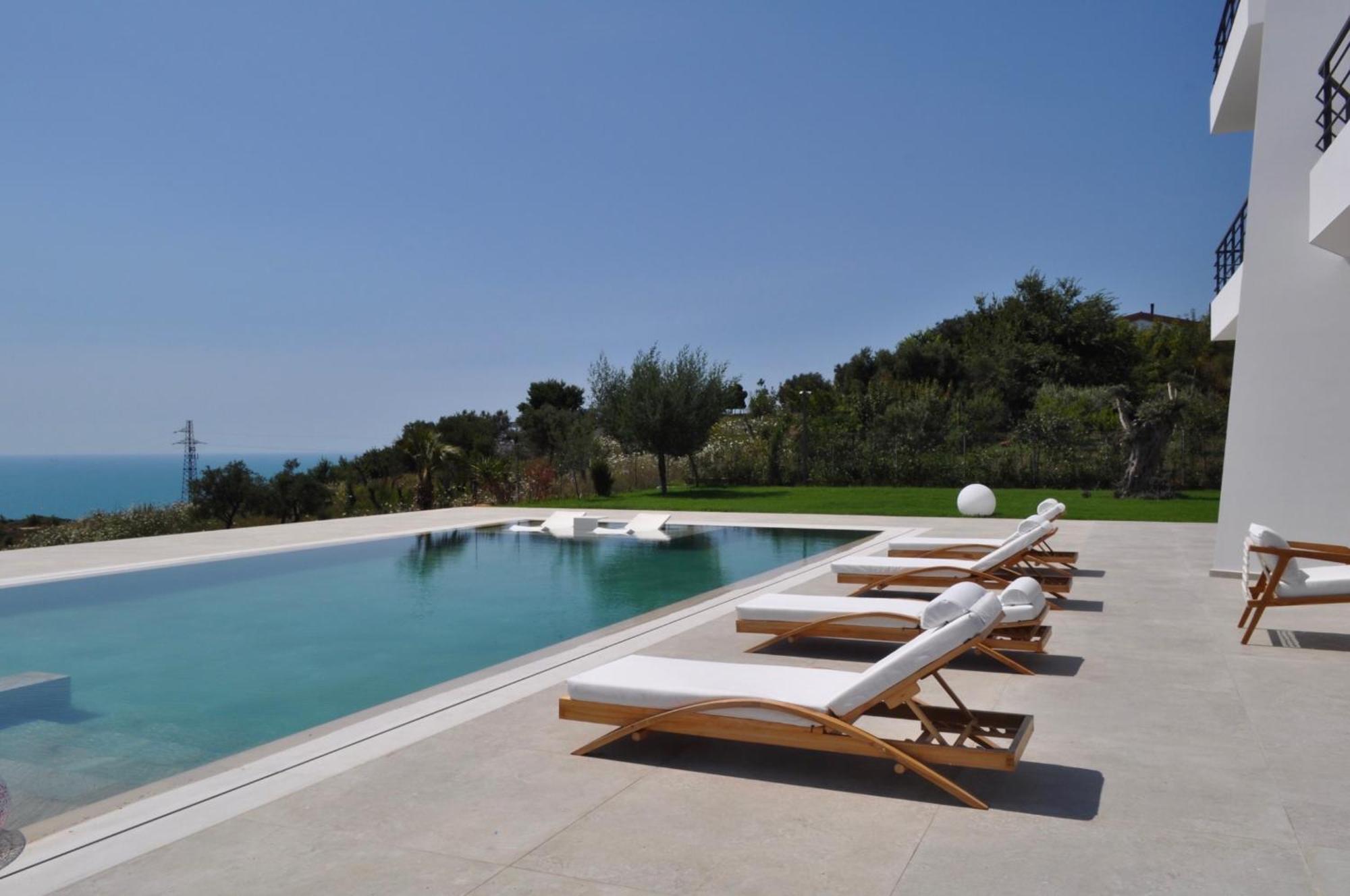 Villa Esmi Durres Kryemëdhej Exterior foto