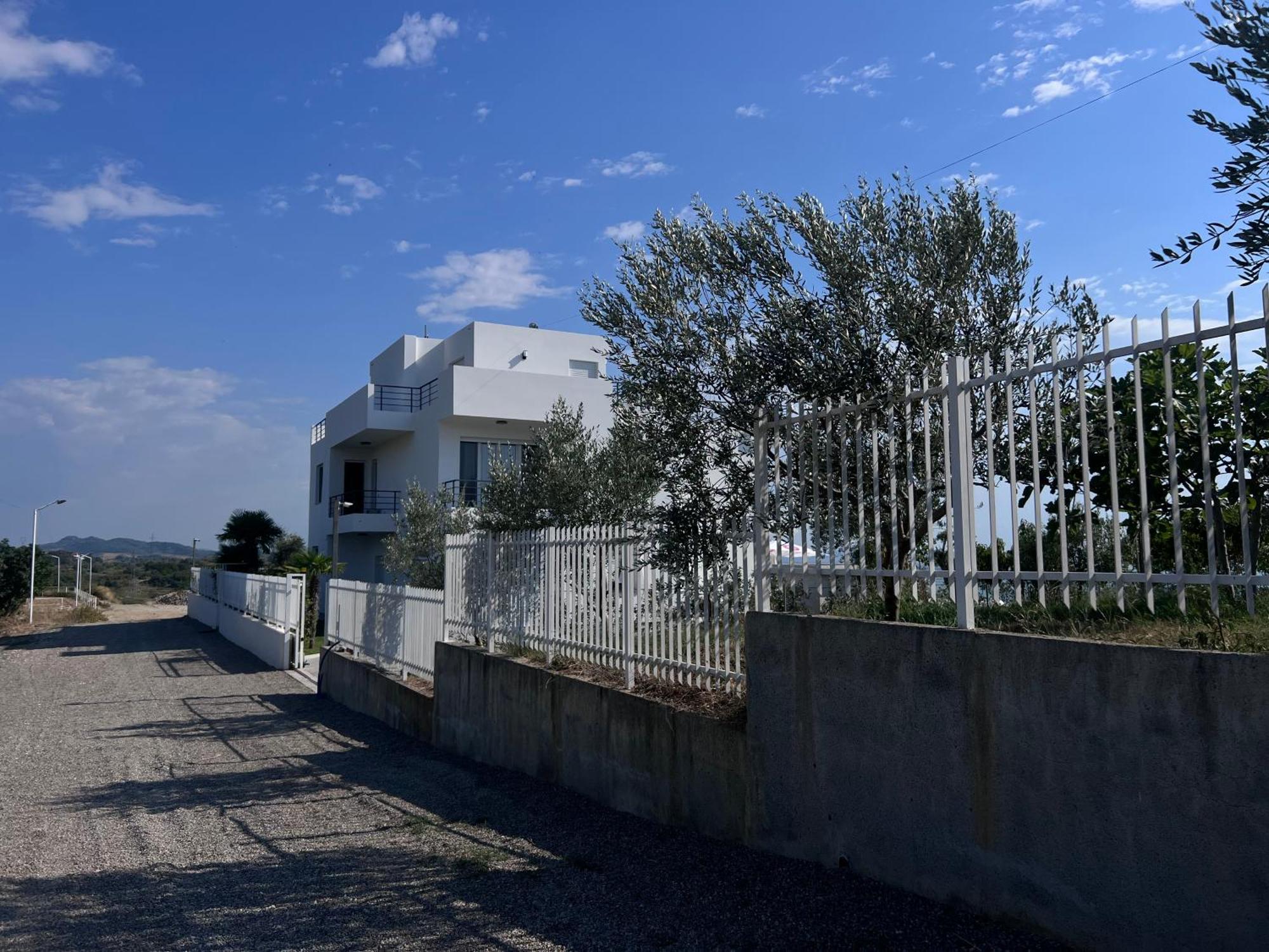 Villa Esmi Durres Kryemëdhej Exterior foto