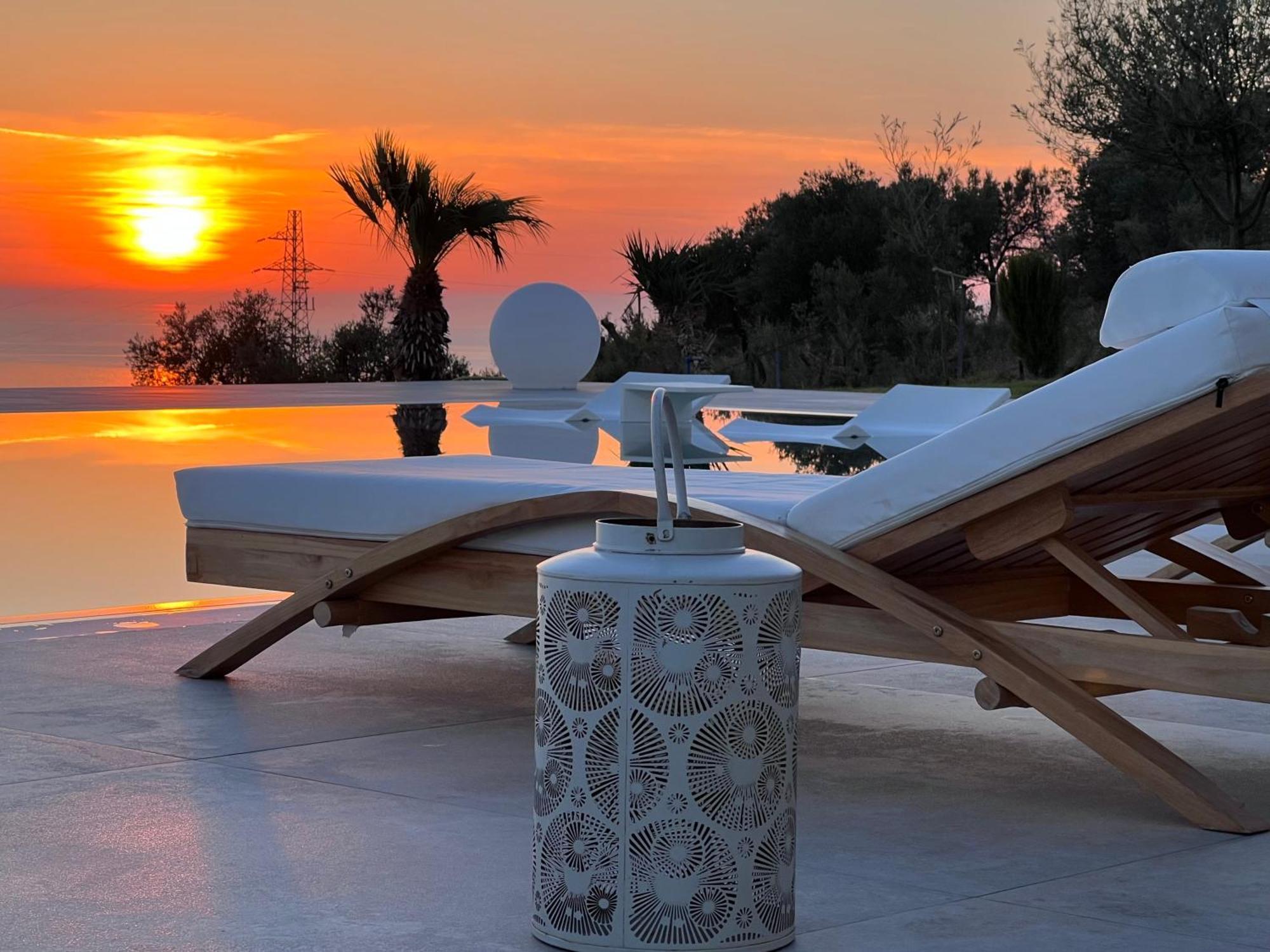 Villa Esmi Durres Kryemëdhej Exterior foto